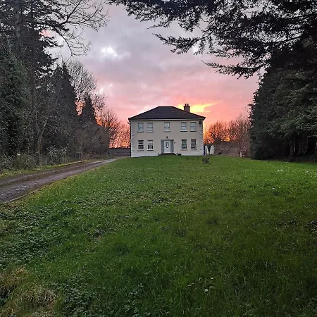 The Water Fort Garden * Kingscourt