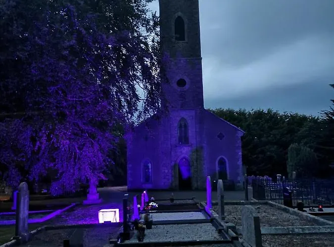 Country house The Water Fort Garden Inn