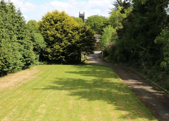 The Water Fort Garden Casa rural *